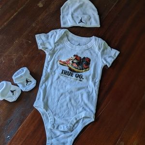 3 piece Jordan Infant Onesie Set sz newborn to 6 months